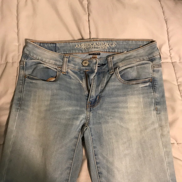 American Eagle Jeans - Picture 1 of 3
